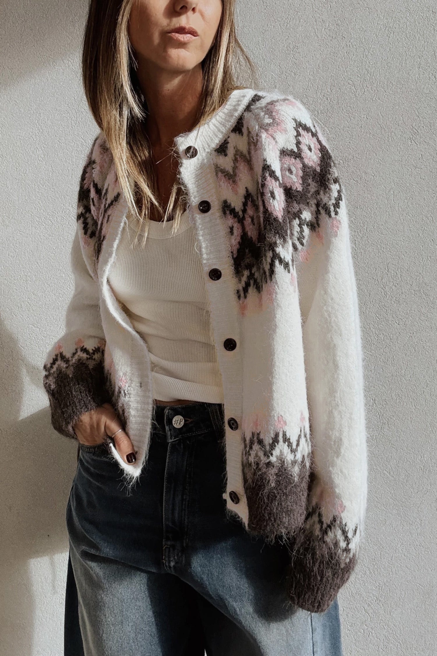 White Geometric Pattern Brushed Knit Button Cardigan